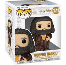 Load image into Gallery viewer, Harry Potter and the Prisoner of Azkaban Rubeus Hagrid Animal Pelt Outfit Super Funko Pop! Vinyl Figure #171
