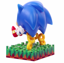 Load image into Gallery viewer, Sonic the Hedgehog Ring Scatter Sonic Funko Pop! Vinyl Figure #918 - Previews Exclusive